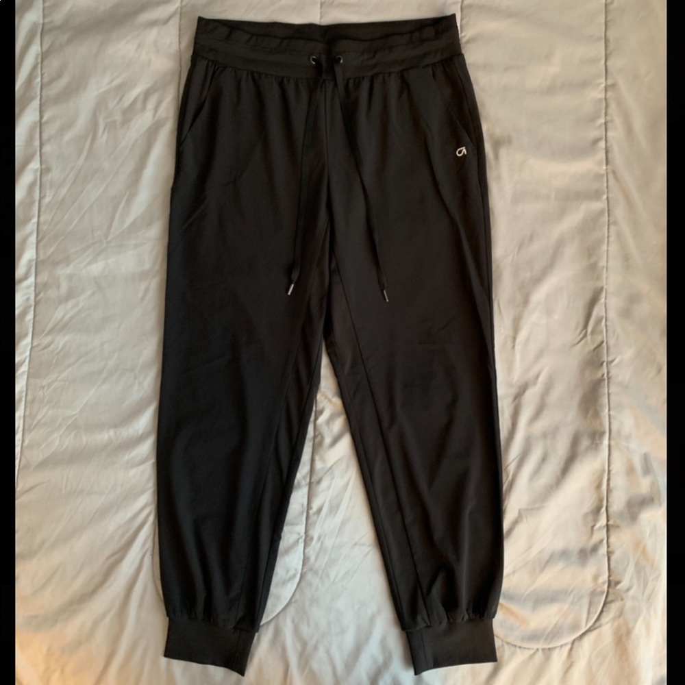 GapFit Joggers
